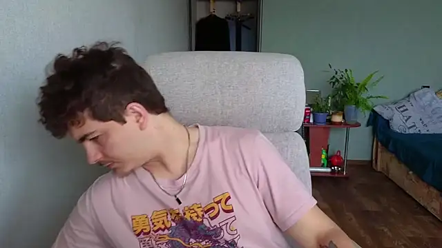 Snapshot of Remy_Miles chatting on 10, 4, 2026 Remy Miles online show from 10, 4, 2026