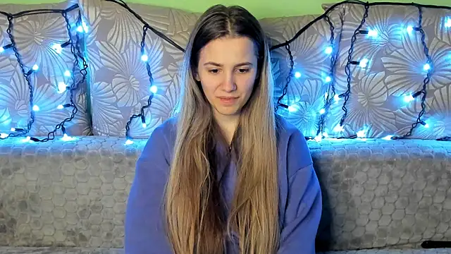 MaggieCake online show from 13, 12, 2024