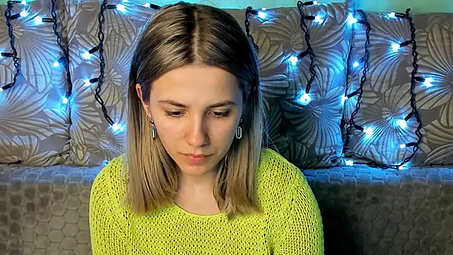 MaggieCake online show from 16, 3, 2025