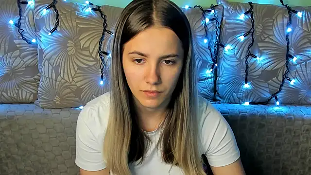 MaggieCake online show from 24, 10, 2025