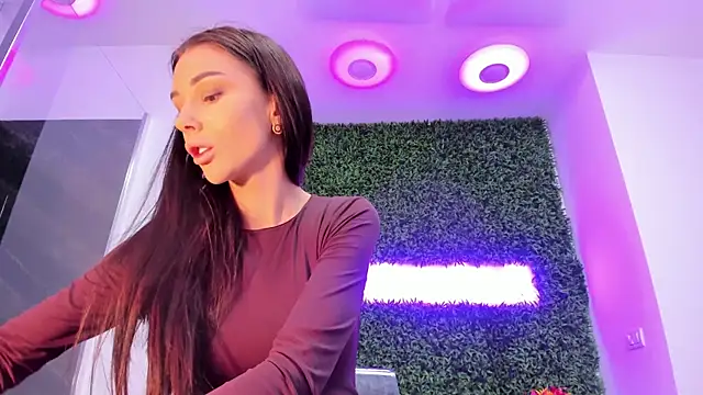 realhotfallingdevil online show from 25, 11, 2025