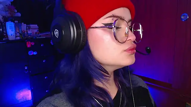 Snapshot of Raventh_ chatting on 26, 11, 2025 Raventh online show from 26, 11, 2025