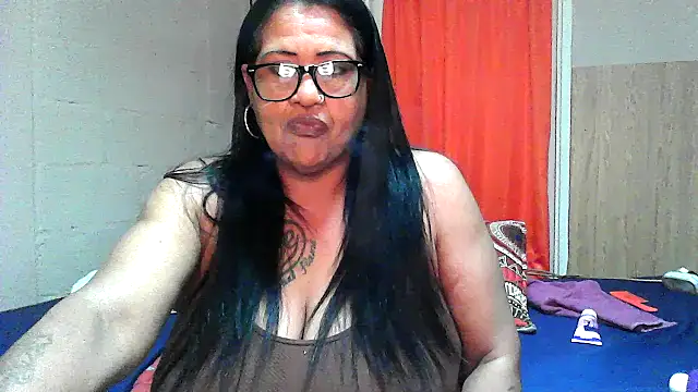 Snapshot of boobynatz chatting on 16, 10, 2025 boobynatz online show from 16, 10, 2025