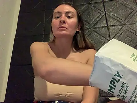 Snapshot of Alyssa_rhoades chatting on 1, 3, 2025 Alyssa rhoades online show from 1, 3, 2025