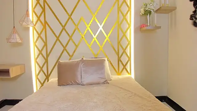 maryevans  online show from 7, 1, 2026