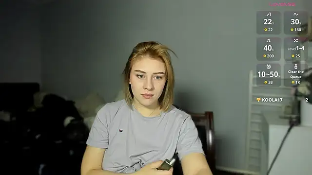 Snapshot of KindKristy chatting on 23, 11, 2025 KindKristy online show from 23, 11, 2025