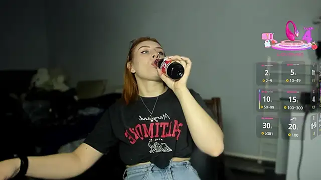 Snapshot of KindKristy chatting on 15, 12, 2025 KindKristy online show from 15, 12, 2025