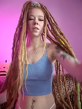 LucidLucy online show from 4, 12, 2025