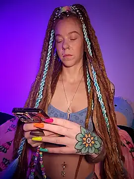 LucidLucy online show from 17, 12, 2025