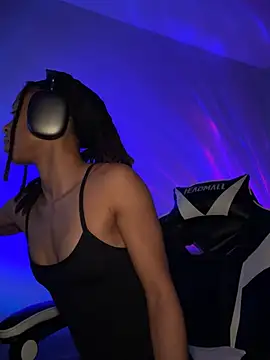 thebrattygoddess online show from 24, 12, 2024