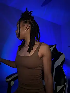 thebrattygoddess online show from 2, 1, 2025