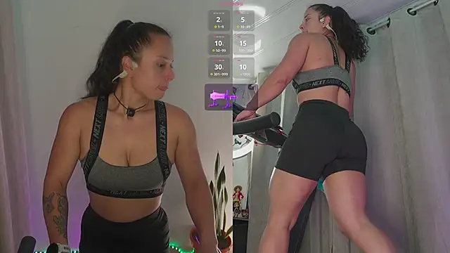 Snapshot of afroditaP_ chatting on 1, 10, 2025 afroditaP online show from 1, 10, 2025