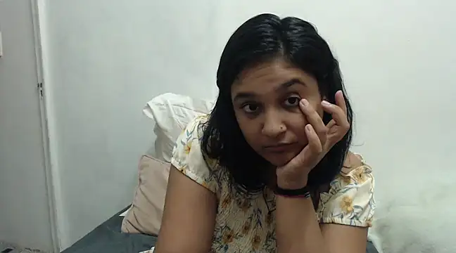 Indianbloom- online show from 1, 2, 2025