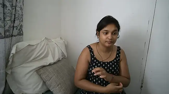 Indianbloom- online show from 3, 3, 2025