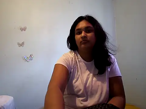 Indianbloom- online show from 4, 10, 2025