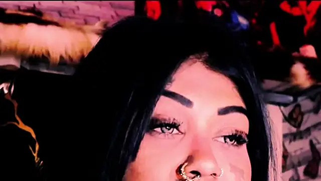 Snapshot of indian_dreamgirl chatting on 21, 5, 2026 indian dreamgirl online show from 21, 5, 2026