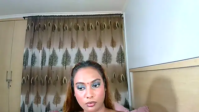 sexyindianchic online show from 4, 2, 2025