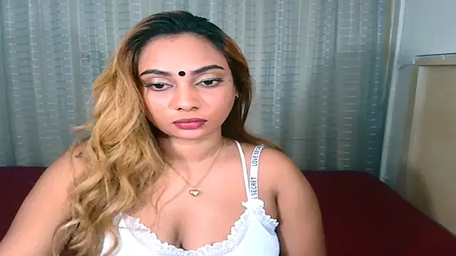 sexyindianchic online show from 6, 11, 2025