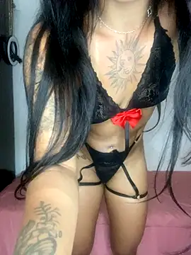 Snapshot of angellhott chatting on 15, 9, 2025 angellhott online show from 15, 9, 2025