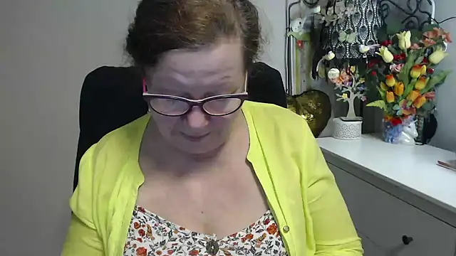 Adelewildx online show from 25, 3, 2026