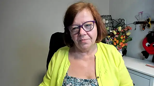 Adelewildx online show from 2, 6, 2026