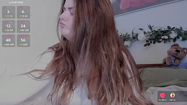 Snapshot of Eva_Shameless chatting on 24, 10, 2025 Eva Shameless online show from 24, 10, 2025