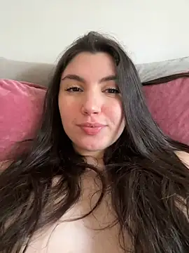 couplepenetration online show from 26, 2, 2025