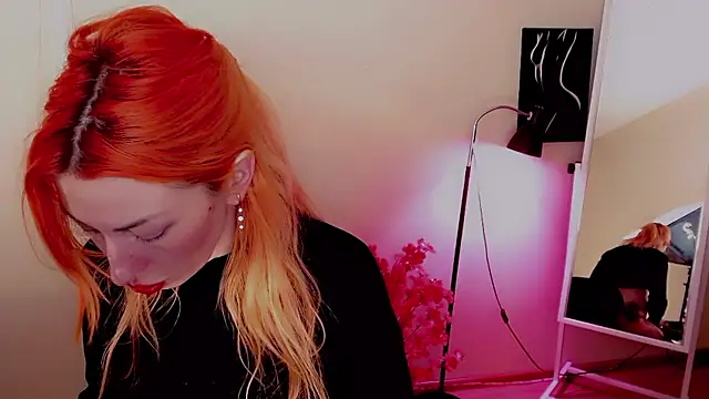Snapshot of AnnieGOld_ chatting on 7, 12, 2024 AnnieGOld  online show from 7, 12, 2024