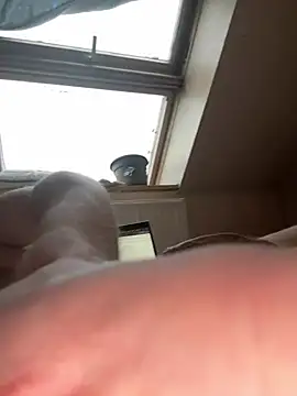 Snapshot of Chris-LE91 chatting on 14, 3, 2026 Chris-LE91 online show from 14, 3, 2026