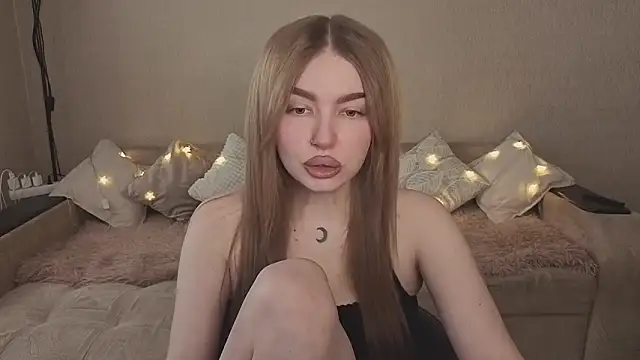 ViolettaLopez online show from 2, 3, 2026