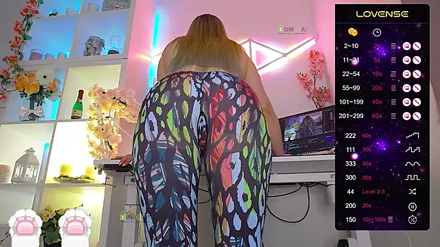 Elena-Marilyn online show from 26, 1, 2025