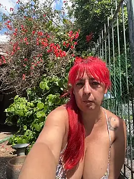 Snapshot of sofy_alone chatting on 1, 11, 2025 sofy alone online show from 1, 11, 2025