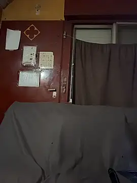 Snapshot of sofy_alone chatting on 4, 12, 2025 sofy alone online show from 4, 12, 2025