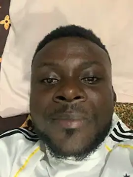 Snapshot of Khendren chatting on 3, 3, 2026 Khendren online show from 3, 3, 2026