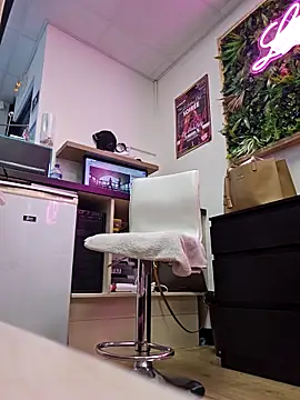 Snapshot of Nathotsexy1 chatting on 6, 3, 2025 Nathotsexy1 online show from 6, 3, 2025