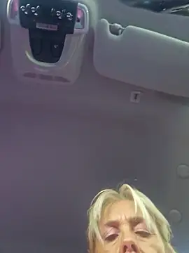 Snapshot of Nathotsexy1 chatting on 17, 9, 2025 Nathotsexy1 online show from 17, 9, 2025