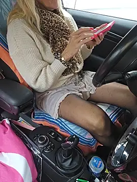 Snapshot of Nathotsexy1 chatting on 5, 3, 2026 Nathotsexy1 online show from 5, 3, 2026