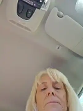 Snapshot of Nathotsexy1 chatting on 7, 4, 2026 Nathotsexy1 online show from 7, 4, 2026