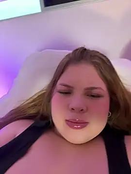 AshlyRouse online show from 22, 2, 2025