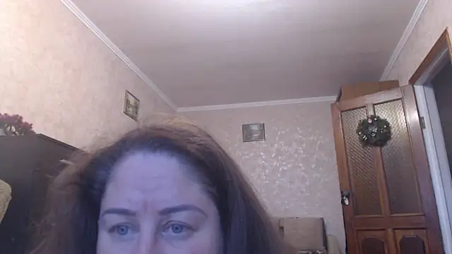 Snapshot of Amy_August chatting on 25, 4, 2026 Amy August online show from 25, 4, 2026