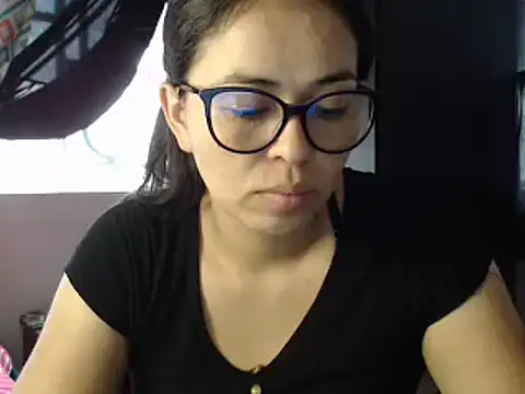 mayhott2 online show from 5, 2, 2025