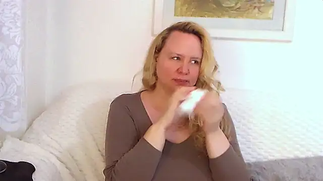 Sarah4you online show from 26, 9, 2025