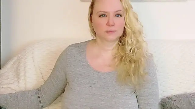 Sarah4you online show from 3, 2, 2026