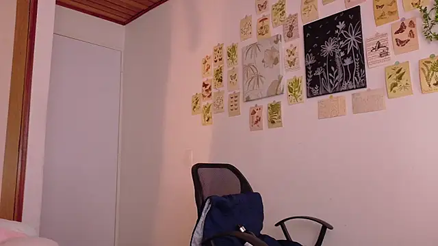 Snapshot of kinky_rider chatting on 15, 2, 2026 kinky rider online show from 15, 2, 2026