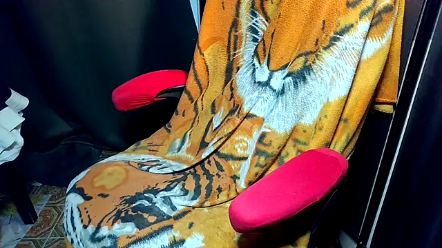 Snapshot of sexydame88 chatting on 3, 12, 2025 sexydame88 online show from 3, 12, 2025