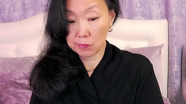 Snapshot of Asian_legs chatting on 27, 5, 2026 Asian legs online show from 27, 5, 2026