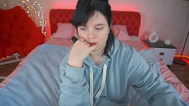 LittleShyy online show from 24, 1, 2025