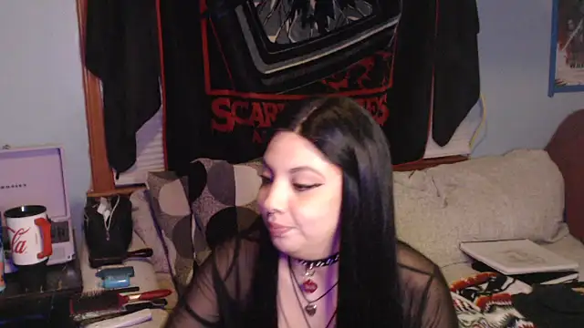 Snapshot of NativeNymph chatting on 6, 10, 2025 NativeNymph online show from 6, 10, 2025