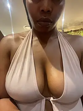 Snapshot of cherryontopy chatting on 7, 2, 2026 cherryontopy online show from 7, 2, 2026