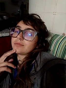 Snapshot of Blulilla69 chatting on 7, 10, 2025 Blulilla69 online show from 7, 10, 2025